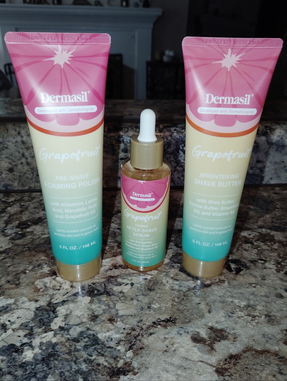 Grapefruit Brightening Shave Butter & After-Shave Serum Set - Pink/Cream New